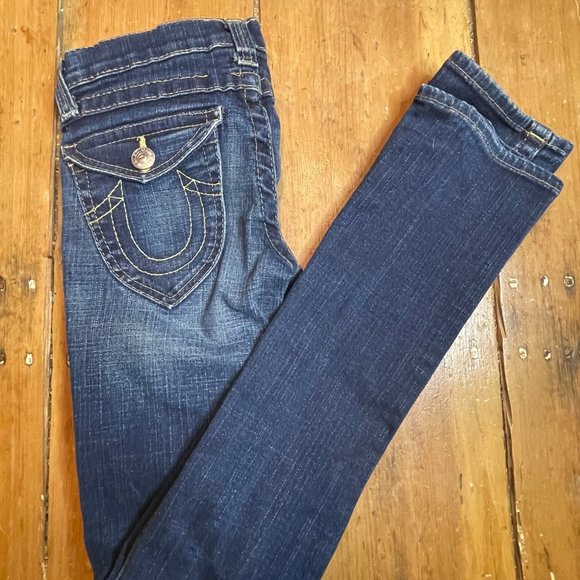 True Religion RN#112790 Low Rise straight Leg Jeans  size 26"waist 31 inseam - Picture 2 of 9